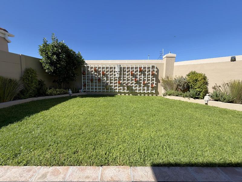 3 Bedroom Property for Sale in Costa Da Gama Western Cape